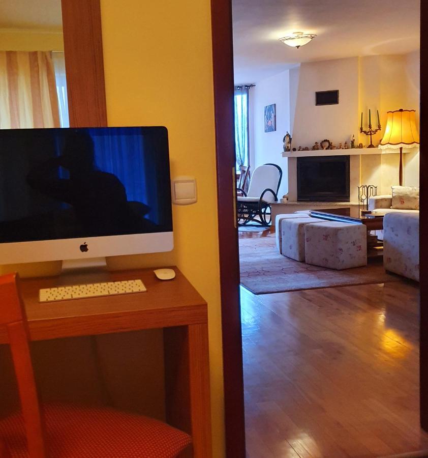 Trovanti Apartment Feleacu Exteriör bild