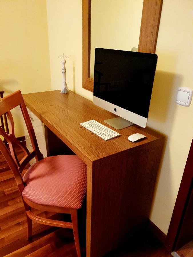 Trovanti Apartment Feleacu Exteriör bild