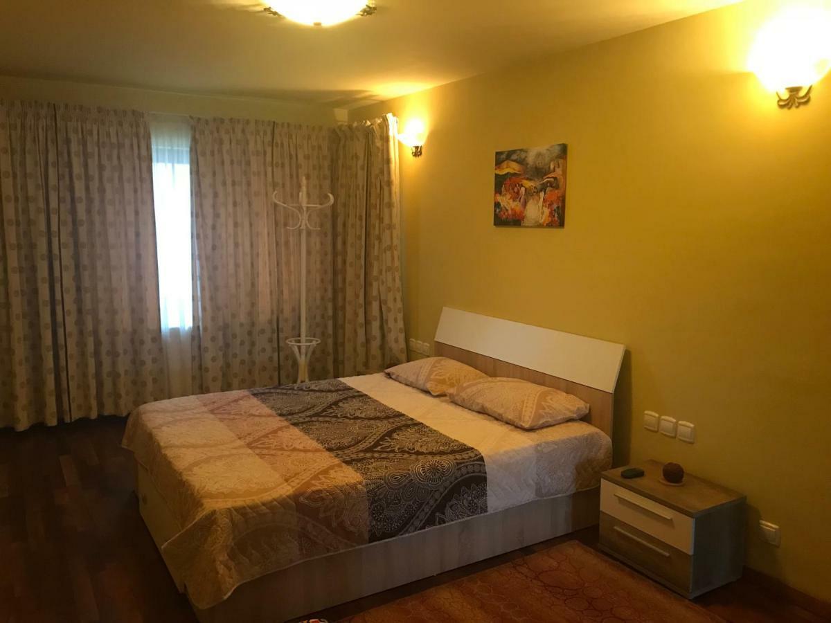 Trovanti Apartment Feleacu Exteriör bild