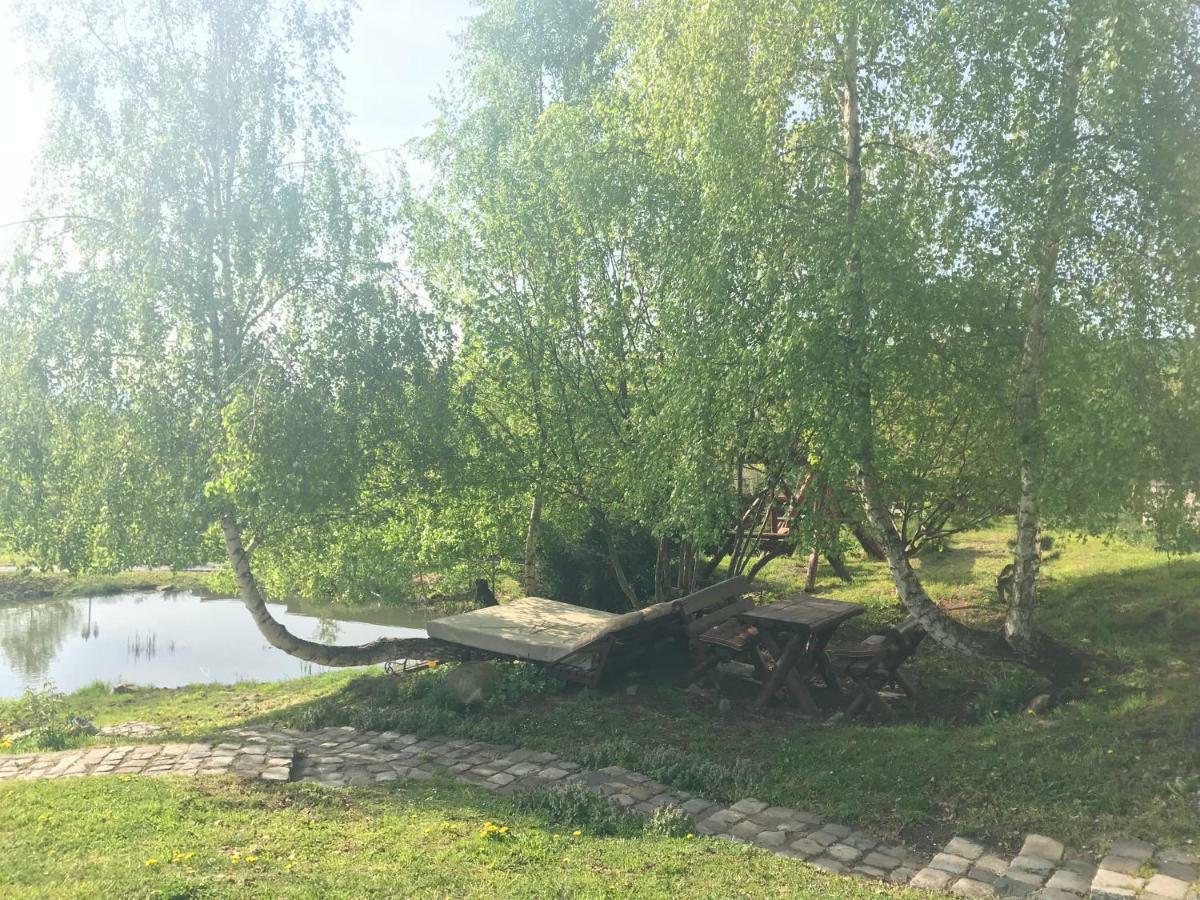 Trovanti Apartment Feleacu Exteriör bild